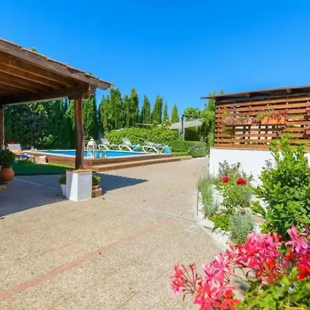 Grand In Chimeneas, Pool *