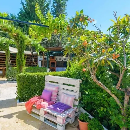 Villa Grand In Chimeneas, Pool