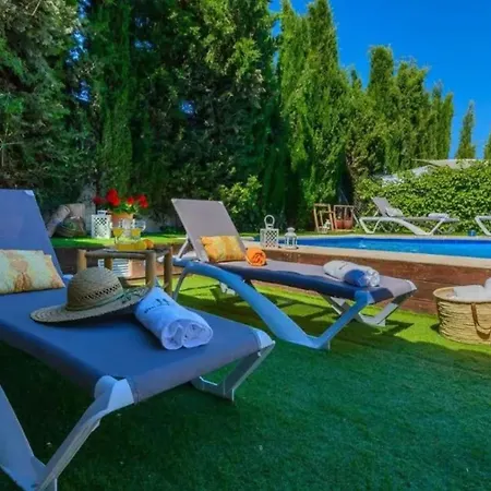 Grand In Chimeneas, Pool Villa Chimeneas