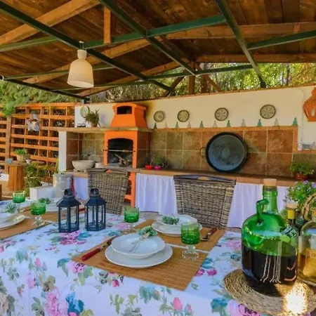 Villa Grand In Chimeneas, Pool *