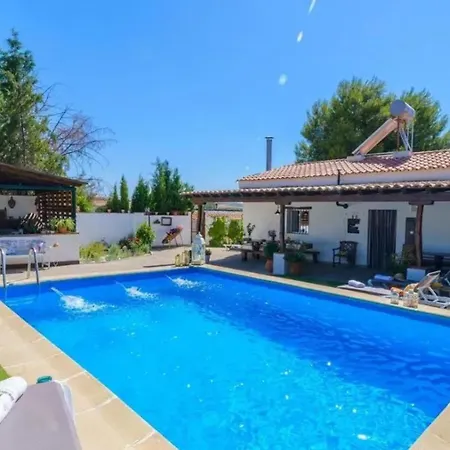 Grand In Chimeneas, Pool Villa *