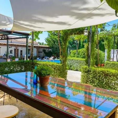 Villa Grand In Chimeneas, Pool *